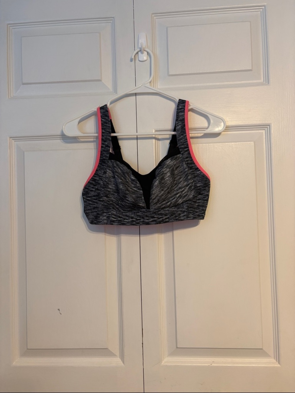 Grey Lululemon Sports bra with Pink Detailing